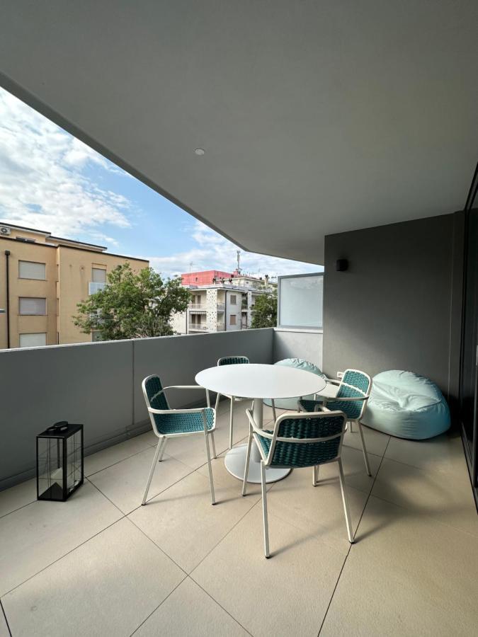 Aparthotel Zefiro Com Design, Large Terrace, Bike, Near Beach And Thermal 格拉多 外观 照片